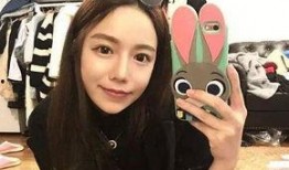 吃瓜网红事件大妈是谁呀,揭秘吃瓜大妈背后的故事